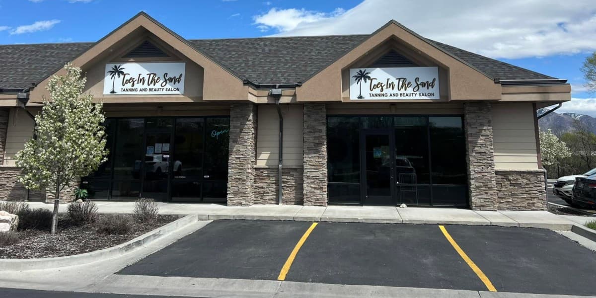 Toes in the Sand Tanning & Beauty Salon photo
